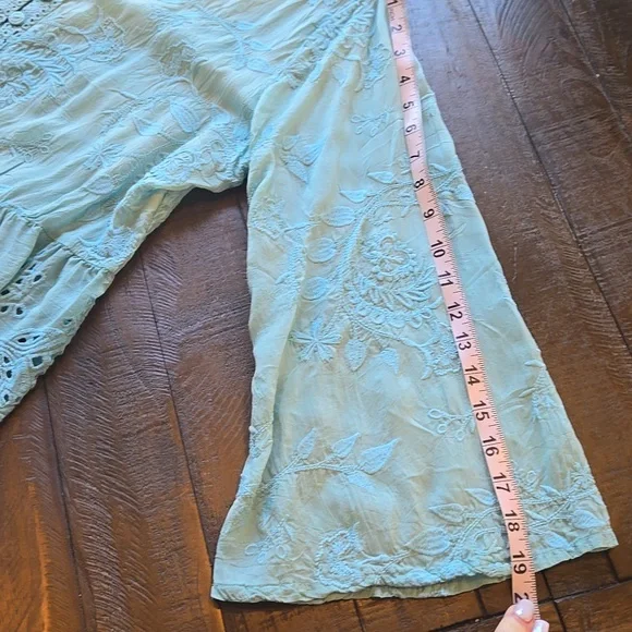 Johnny Was Ingrid Reveka Blouse - Picture 9 of 10